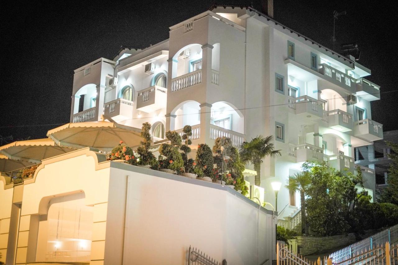 Hotel Serxho Sarande Exterior photo