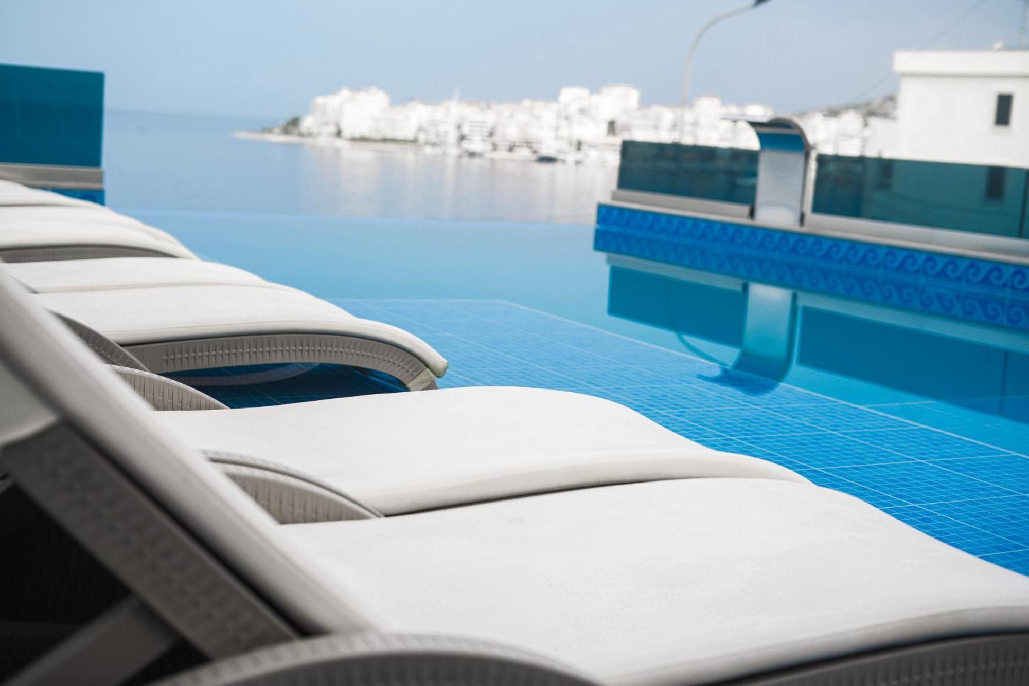 Hotel Serxho Sarande Exterior photo