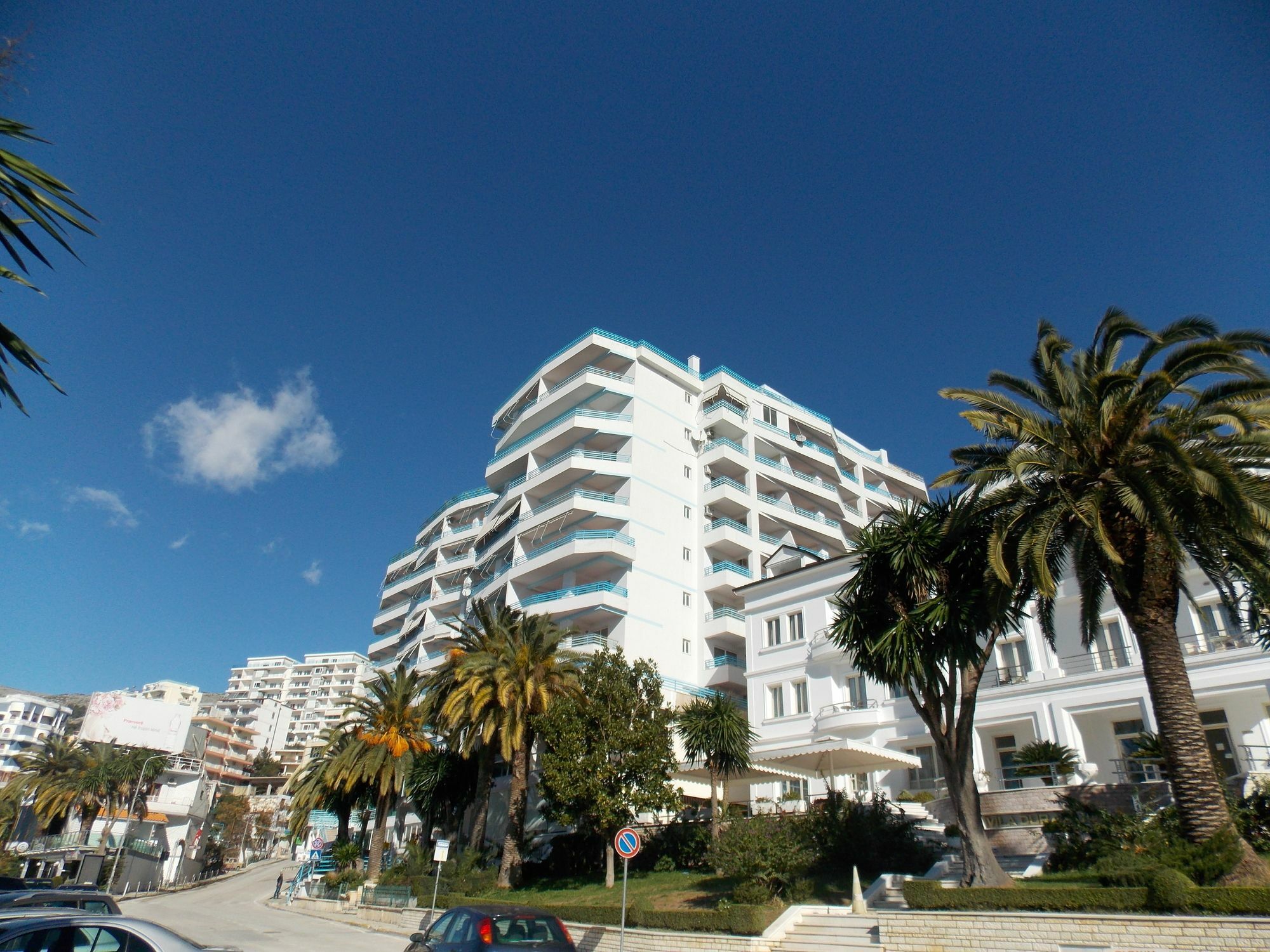 Hotel Serxho Sarande Exterior photo